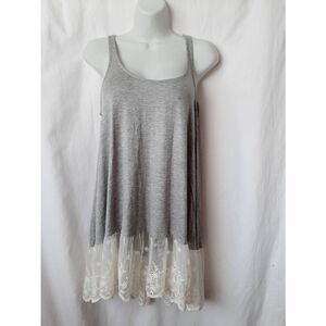 Staccato gray super soft lace hem sz medium sleeveless top